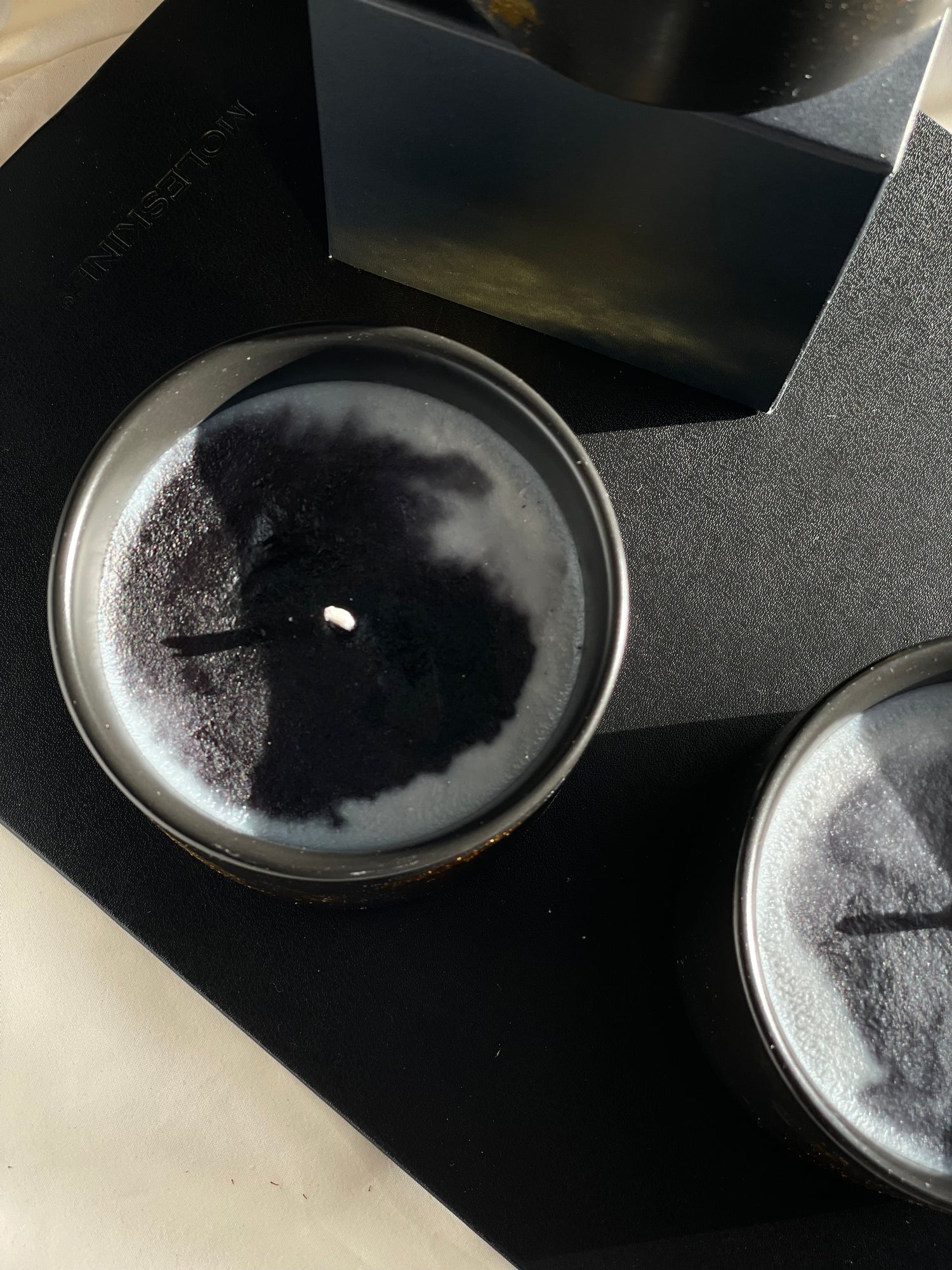 Organic Candle “Noir Flame” - Sip&