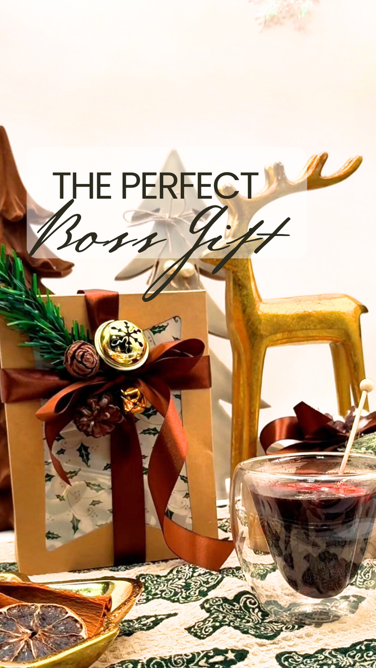 10 MulledPops Gift Box with a Decoration on Top - Sip&